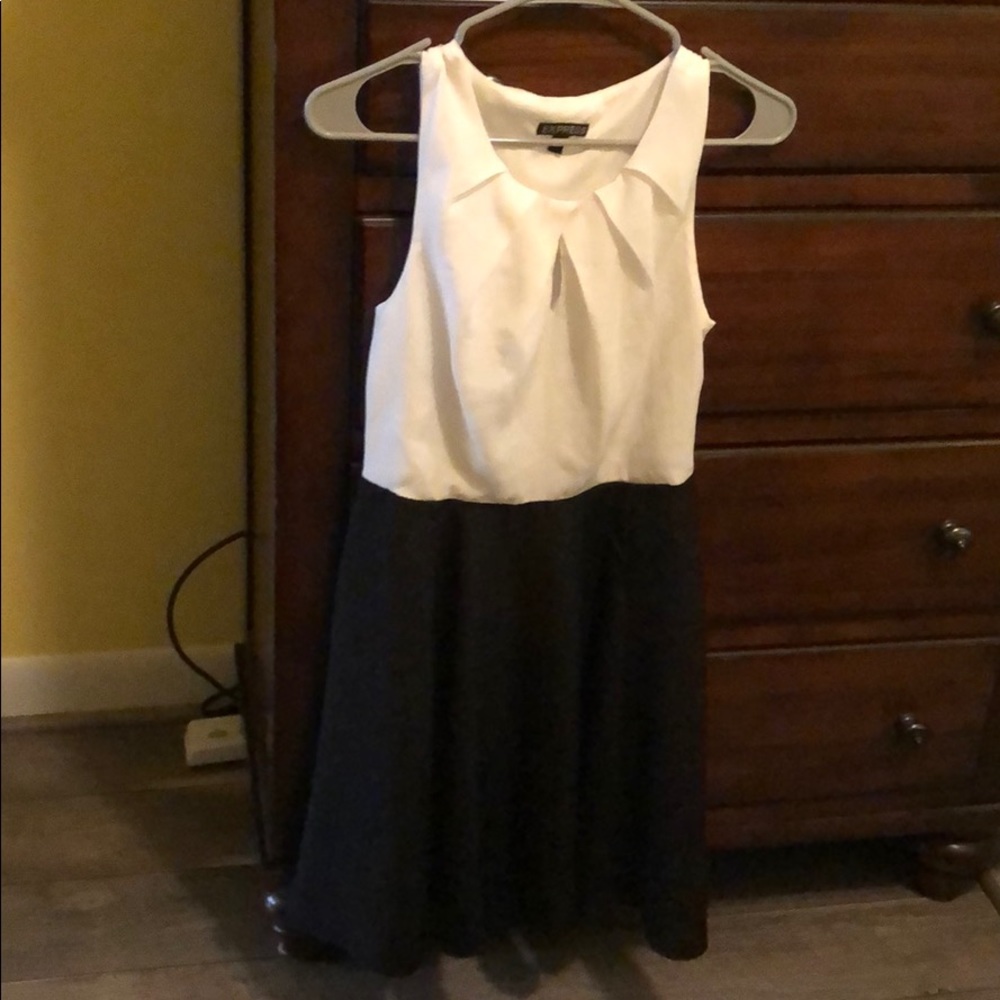 Express black & white dress
